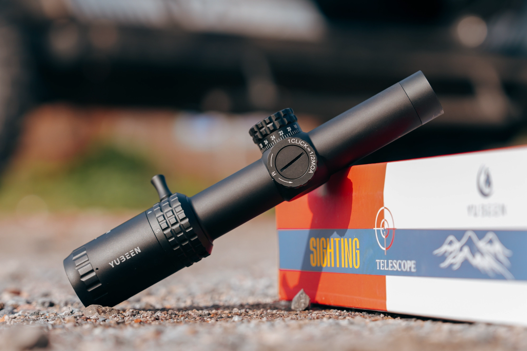 Yubeen ED3-15×50 SFIR FFP riflescope three-quarter studio view