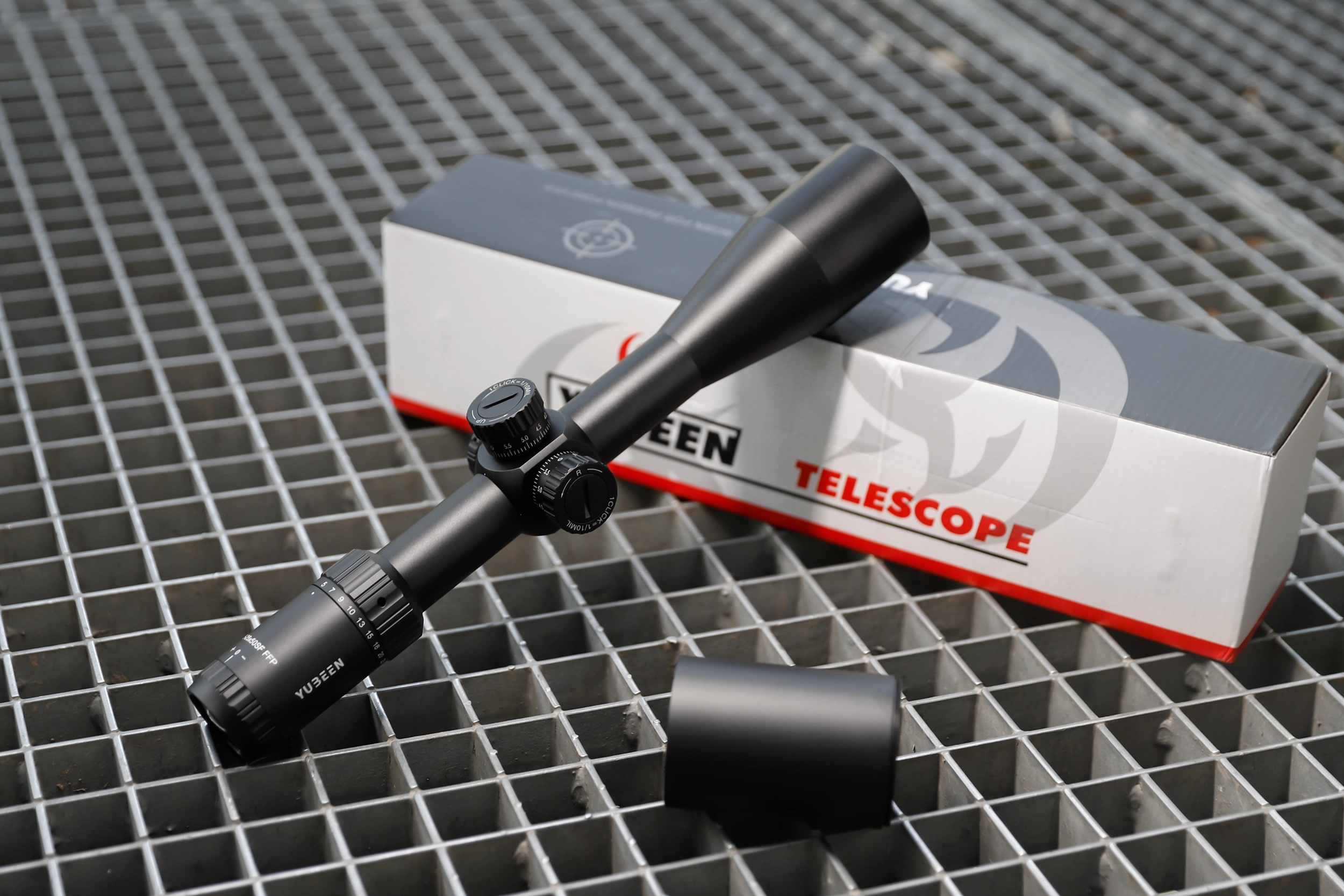 Optical riflescope mounted in a rugged rocky environment