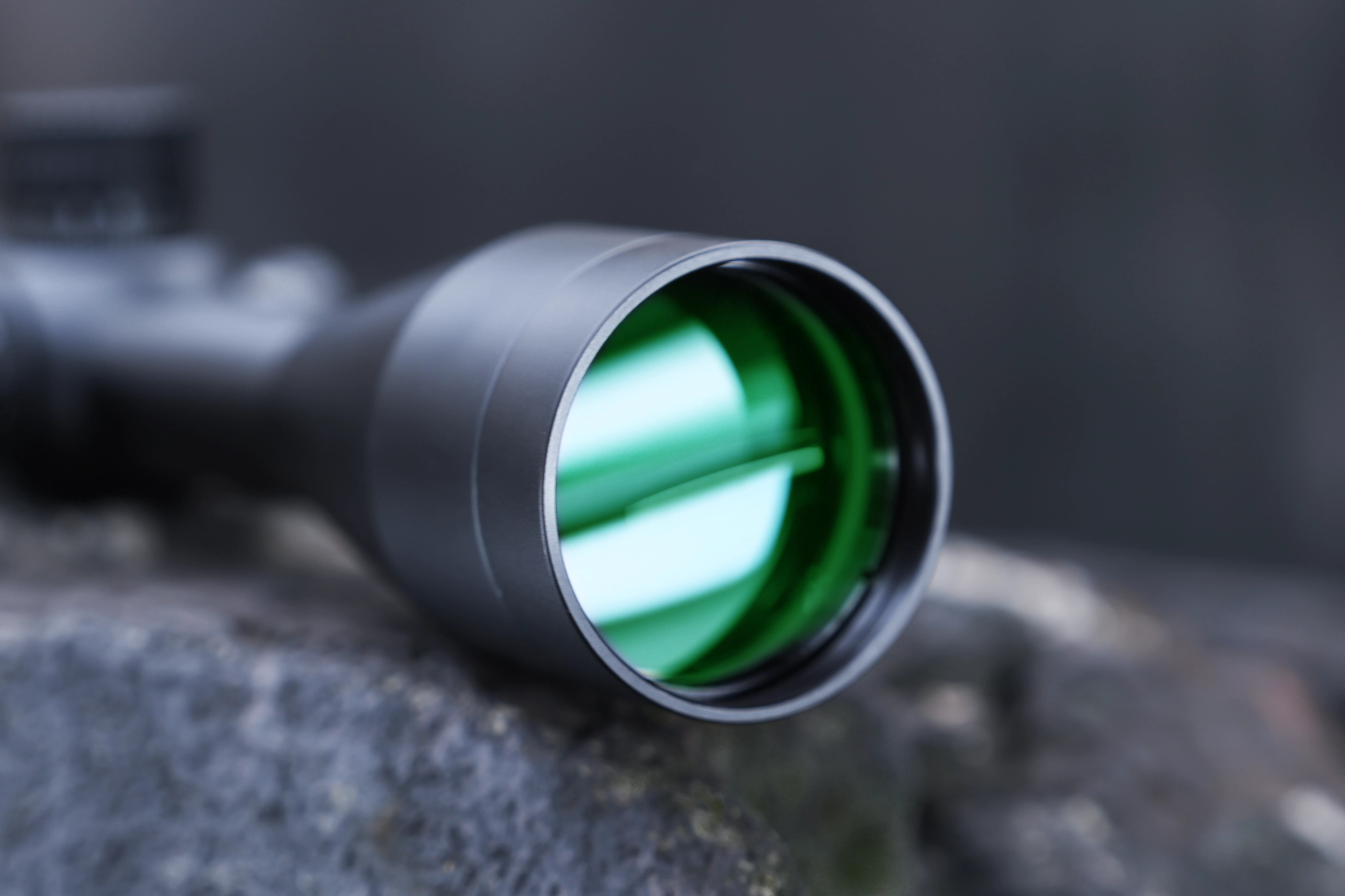 Yubeen PT6-24×50 SF SFP objective lens detail