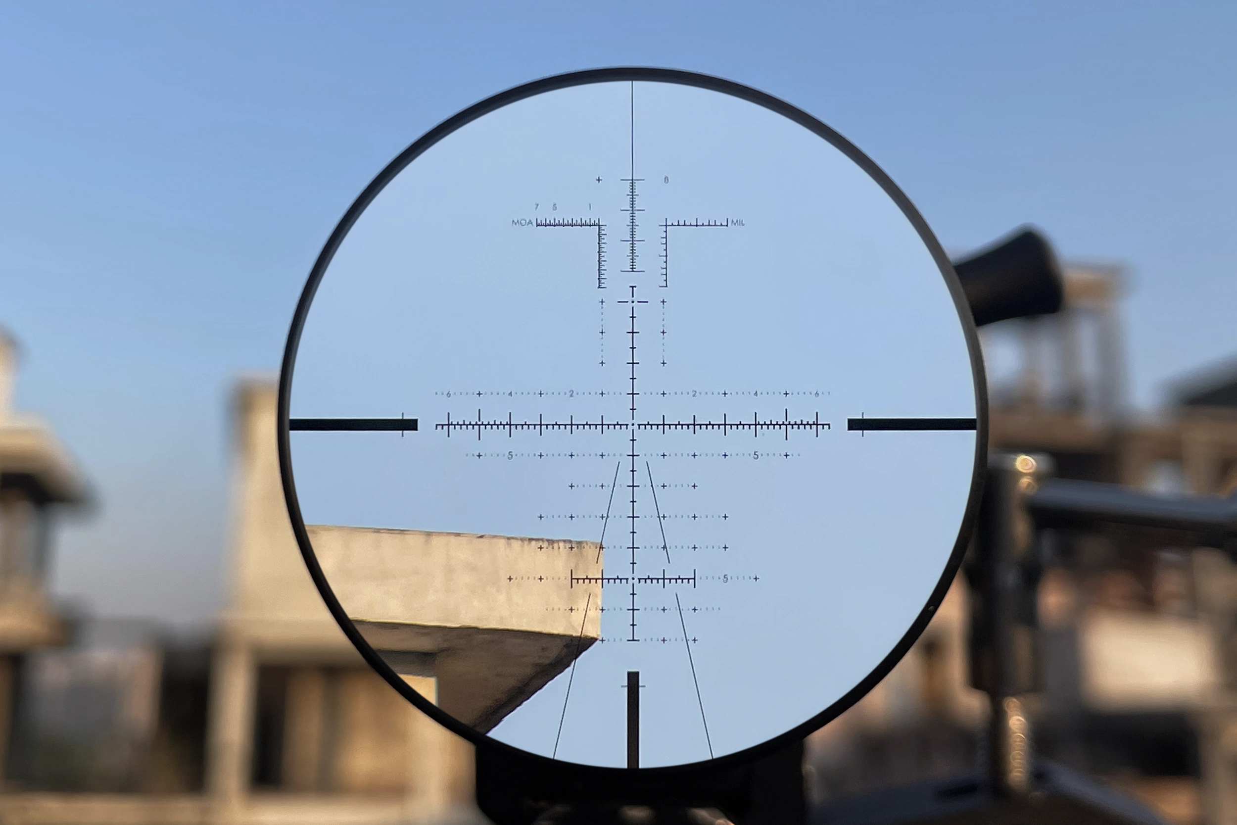 Reticle viewing reference for the Yubeen VX3-18×50 SFIR riflescope