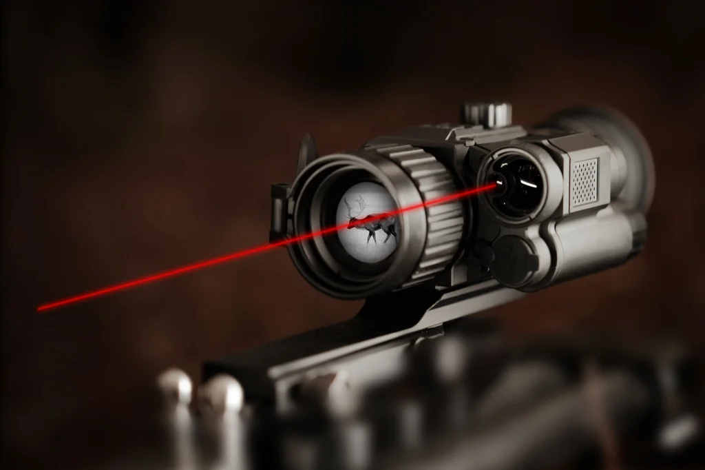 Yubeen thermal scope with integrated laser rangefinder
