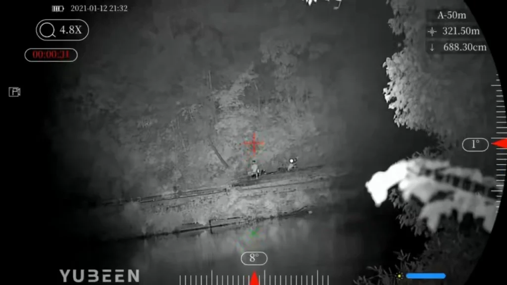 Close-up of Yubeen DH9 digital night vision scope controls